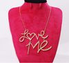 Nouvelle mode martelé argent plaqué métal doré pendentif lettre Love Me pendentif collier