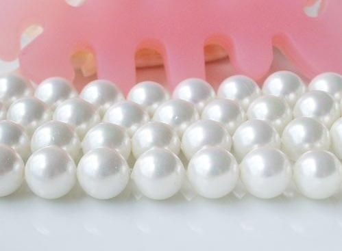 Livraison gratuite AA12MM couleur blanche ronde Shaper mère de perle lâche perle Strand Shell bijoux