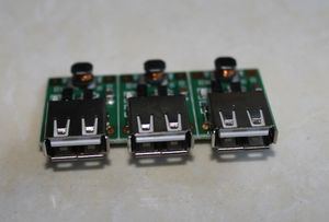 DC-DC Converter Step Up Boost Module 1V till 5V Utgång 5V / 500mA USB Laddare för MP3 / MP4-telefon