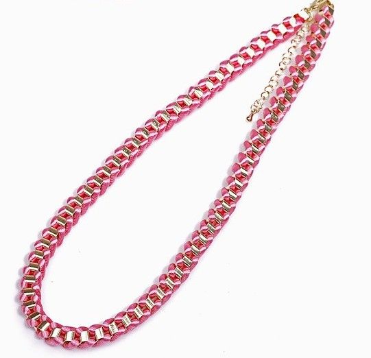 Europäischen Stil Neue Kommende Mode Schöne Goldene Metallseide Seil Handgemachte Halsband Halskette