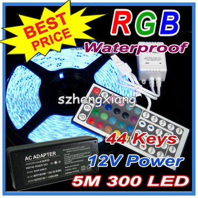 Günstiger RGB-LED-Streifen, wasserdicht, 5 m, SMD 5050, 300 LEDs/Rolle, + 44 Tasten, IR-Fernbedienung, 12 V, 5 A Netzteil