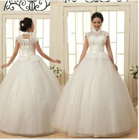 Nyaste design! Fashion High-necked Lace-Up Bride Princess Tulle Bröllopsklänning