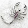 broche scorpion