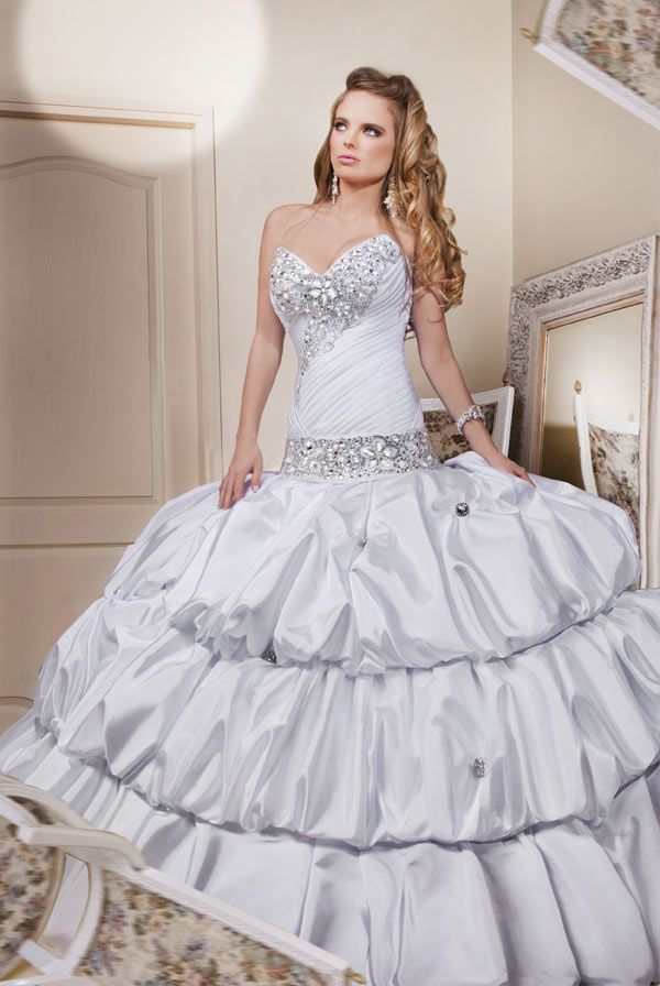 2013 Stunning Puffy Ivory Rhinestone Pleat Ball Gown Wedding Dresses ...