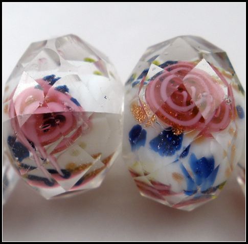 Lampwork Glass Beads Pink Flower Royal Blue Leaves Inside Faceted Rondelle White Glass Beads 12MM1 13030427232M