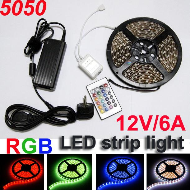 Multi-Color SMD 5050 RGB LED Strip Light 300LED Waterdicht 24 Sleutel IR-afstandsbediening + voeding