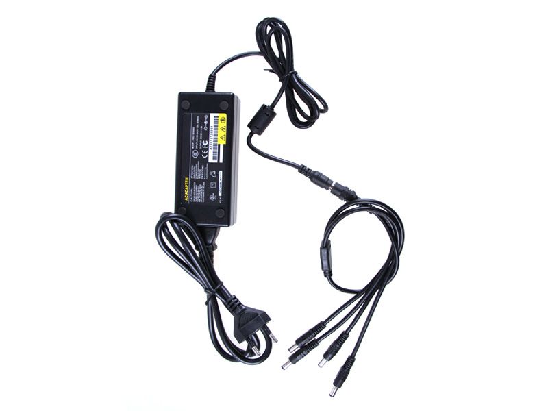 Uso da fonte de alimentação 12V 5A do porto da câmera 4 do CCTV para o adaptador-AC100-240V da câmera de 4 câmeras / CCTV