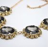 Neuer Ankunfts-europäisches Gold überzogener Rhinestone-Kristall Runde Blumechoker Anhänger-Halskette