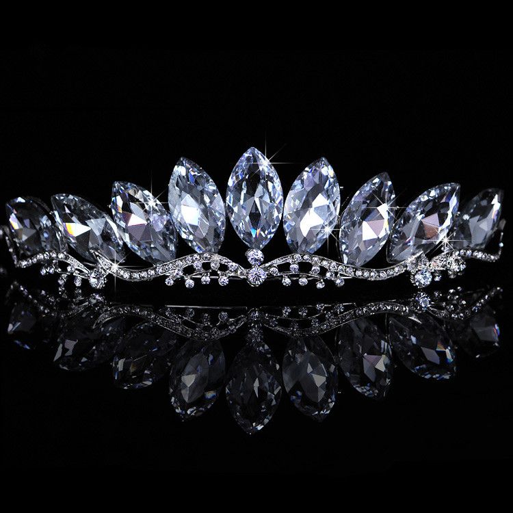 2015 neue Sexy Strass Krone Tiara Glänzende Braut Stirnband Haarband Kämme Hochzeit Prinzessin Frauen Stirnband Kopfschmuck Haar Accessor6639079