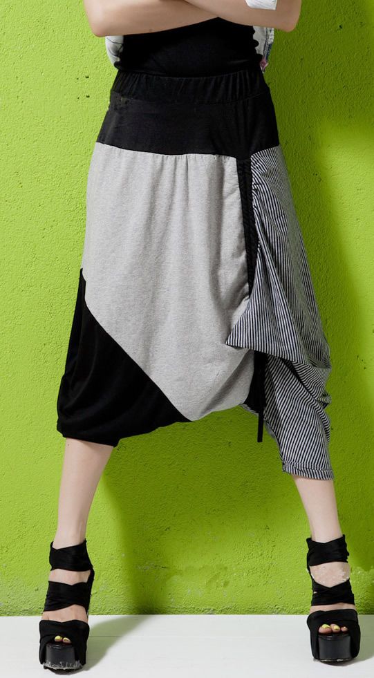 baggy capri pants