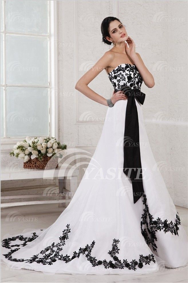 2013 The Lastest Design Elegant Simple Style Strapless Floor-length Applique Charmeuse Wedding Dress