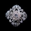Bonito chapado en plata Rhinestone Crystal Flower Design Broche de cuello pequeño