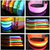 Brassards de sécurité clignotants LED de style maille rouge / orange / jaune / bleu / vert / rose 8 couleurs 32cm