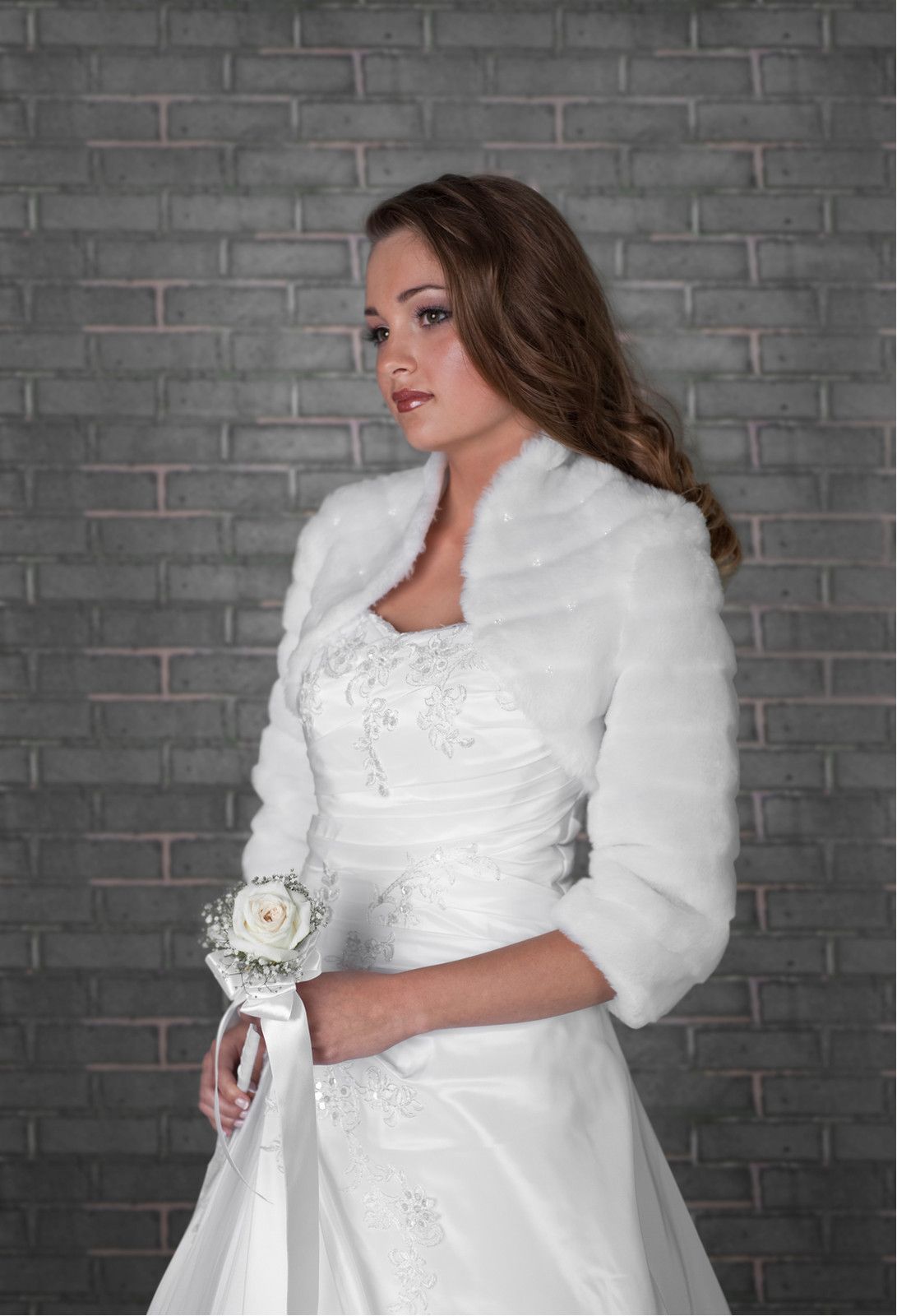 WEDDING AVERAGE SIZE Ivory FAUX FUR SHRUG BRIDAL BOLERO JACKET COAT