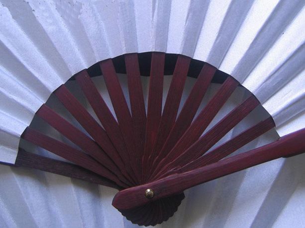 Grote witte gepersonaliseerde handfans Chinese zijde vouwventilator volwassen diy bruiloftsprogramma fijne kunst schilderij fan decoratie