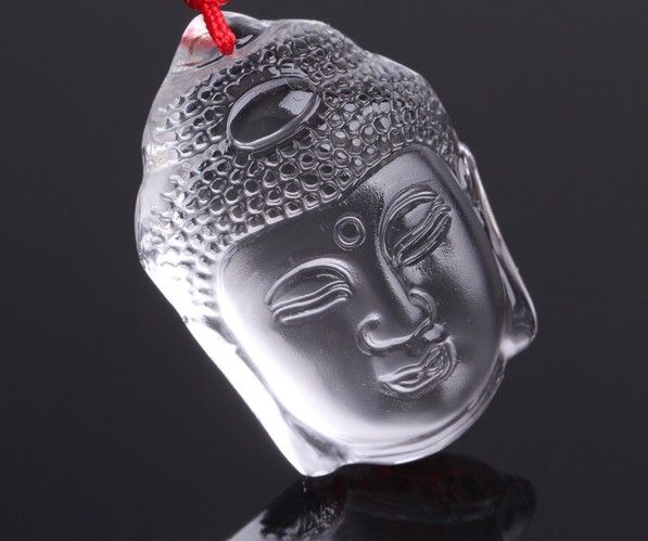 Geschnitzte echte natürliche weiße Kristallbuddha-Kopf-Anhängerhalskette 