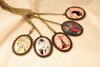 20 stks * Vintage Cameo Ketting Eiffel Tour Bloem Animal Monreo Retro Lece Sieraden 5 Style Mix