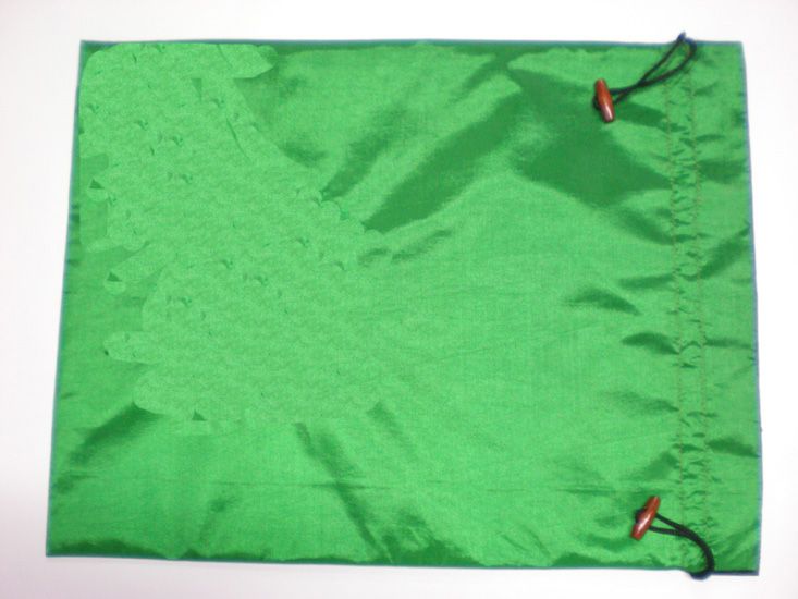 Plain Gift Bags Reusable Silk Fabric Bag Drawstring Packaging Bags 20x28 cm lot Mix color 1206764