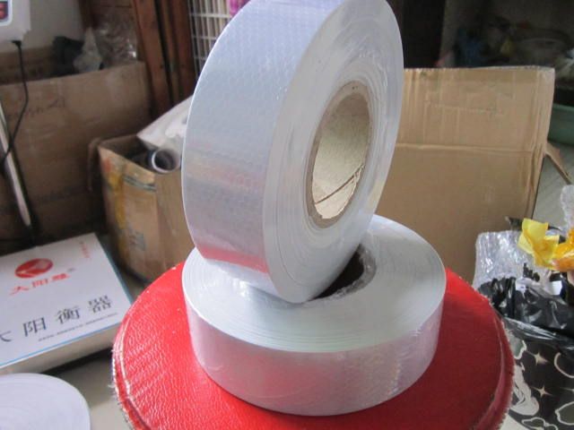 6 rollen / partij 50m * 5cm wit of rood reflecterende veiligheidswaarschuwing tape voertuig opvallende tape