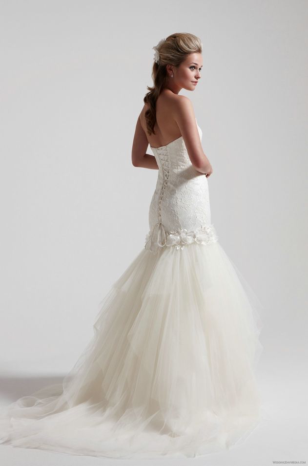 Tulle Trumpet Wedding Dress