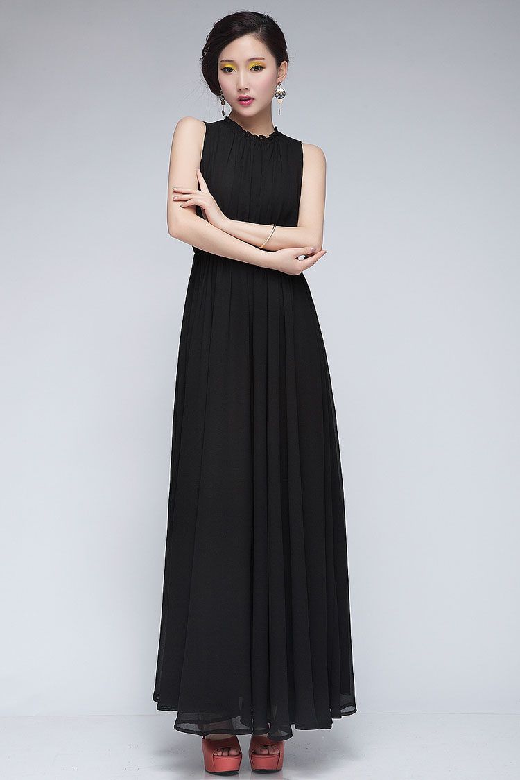 black strapless casual dress