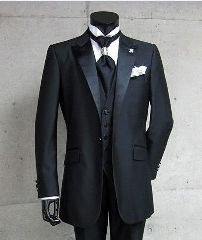 

Real Photo One Button Black Groom Tuxedos Peak Satin Lapel Best man Groomsman Men Wedding Suits Bridegroom (Jacket+Pants+Tie+Vest) A:299, Light gray