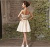 Ny Billiga Satin Gratis Frakt Skräddarsy Barke Lace-up Short Bridesmaid Dress Party Dress