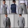 Top Selling Light Grey Two Buttons Bruidegom Tuxedos Beste Man Peak Revers Groomsmen Men Wedding Past Bruidegom (jas + Broek + Tie + Vest) H780