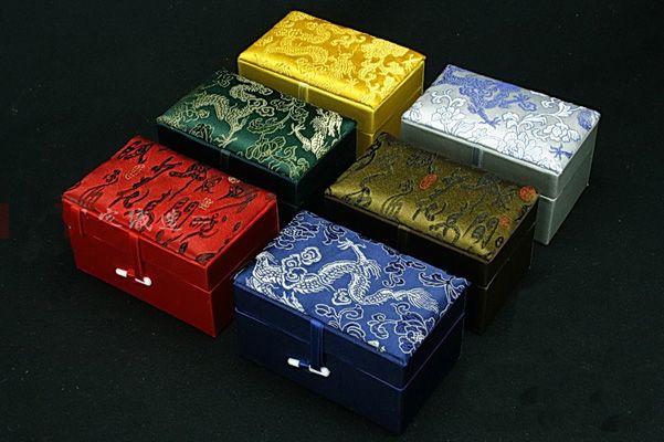 Small Rectangle Cotton Filled Jewelry Gift Box Floral Cloth Packaging Chinese Silk Brocade Trinket Crafts Stone Collection Storage Case