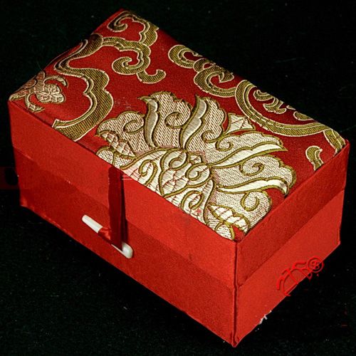 Rechteckige, florale, hohe Schmuck-Geschenkbox, mit Baumwolle gefüllte Seidenbrokat-Aufbewahrungsverpackung, Schnupftabakflasche, Schmuckstein, Kunsthandwerk, Sammelbox, 12 x 7 x 6,5