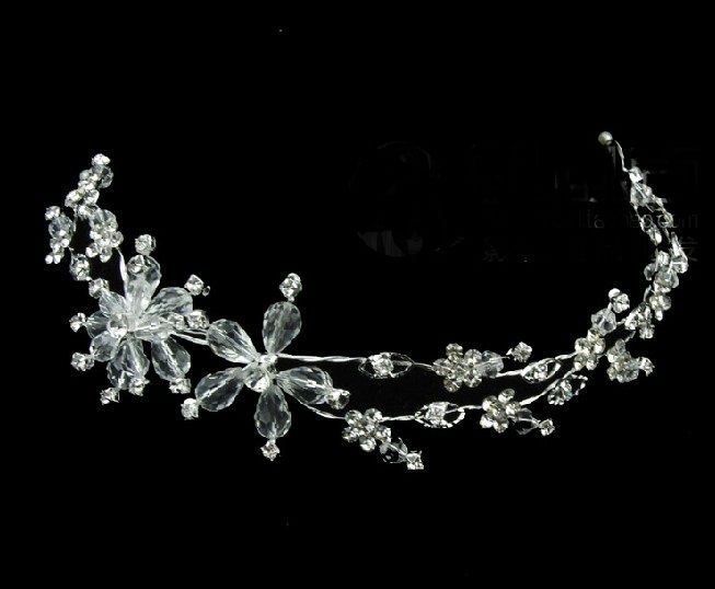 Splendido copricapo da sposa con pettini in strass austriaci012341683036