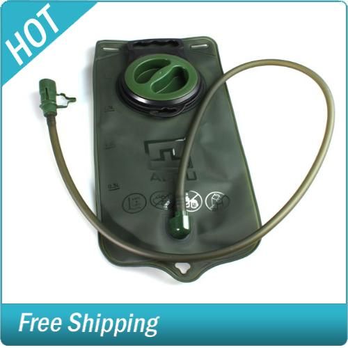 2L Water Bladder Army Green Hiking Hydration System For Travel Backpack