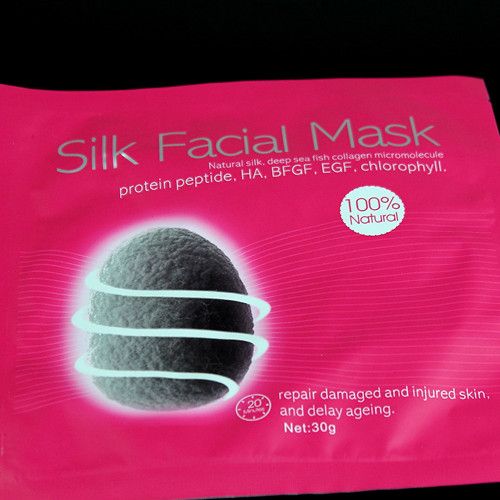 Silk Facial Mask / Natural Silke Deep Sea Fisk Kollagen Mikromolekule Reparera Skadad Skadad Skin Fördröjning Åldrande 30g V Linje ansiktsmask