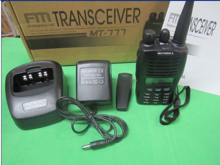 Hot Sale New 100% MT777 UHF/VHF Portable Handheld FM Transceiver Two