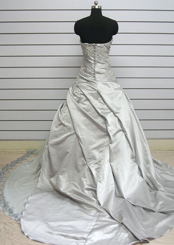 무료 배송 공 가운 strapless 법원 기차 회색 taffeta pleated 레이스 appliques 도매 웨딩 가운 웨딩 드레스 신부 가운