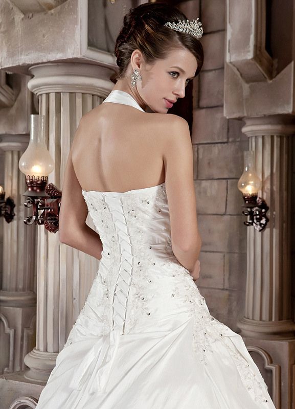 wholesale - luxurious ivory taffeta beading halter a-line prom