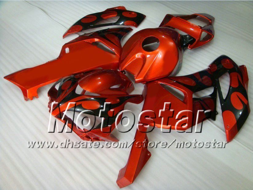 7 gåvor Bodywork för Honda Fairing CBR1000RR 04 05 CBR 1000RR 2004 2005 Svart flamma i röda Custom Motorcycle Fairings Ad30