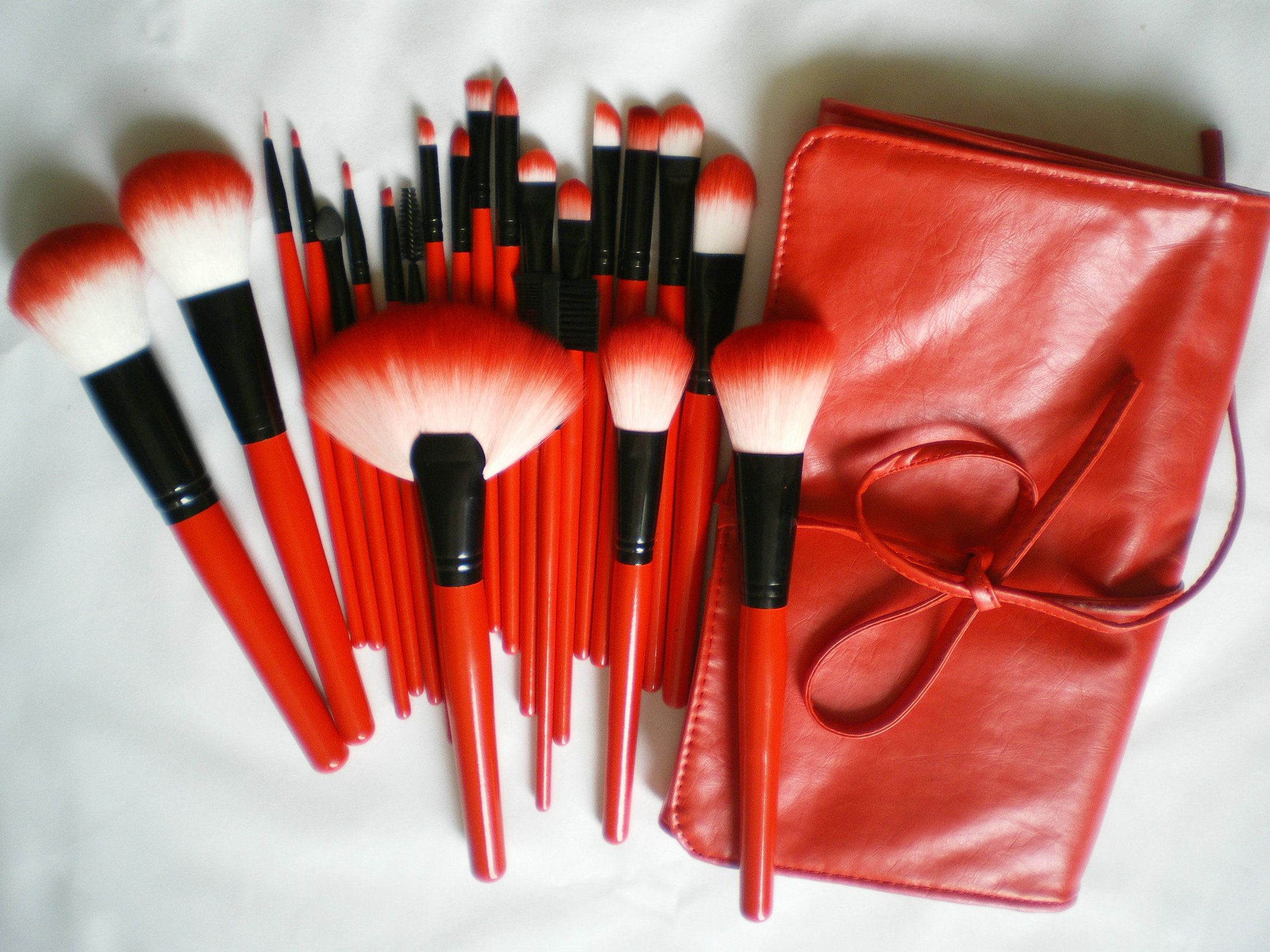RED HOT XMAS GIFT!! Professional Makeup Brushes Kit Synthetic Cosmetic