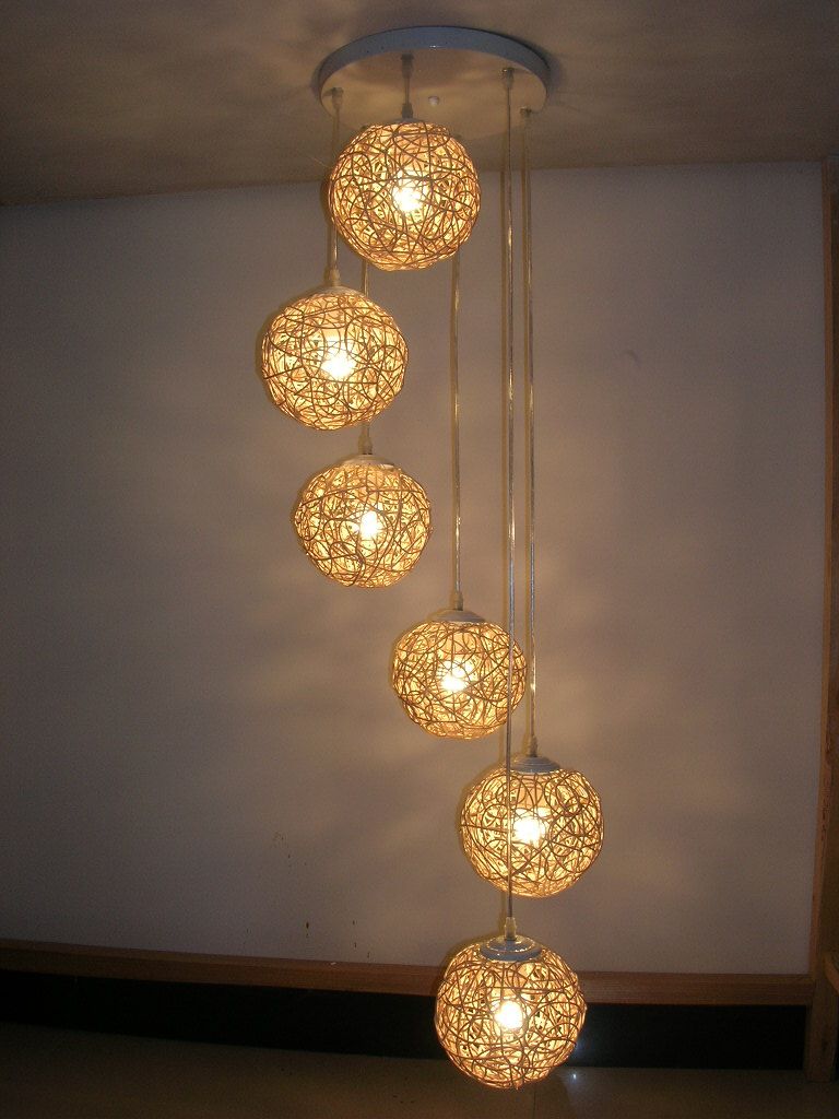 Compre 6 Luz De Ratón Natural Bola Tejida Escalera Colgante De Luz