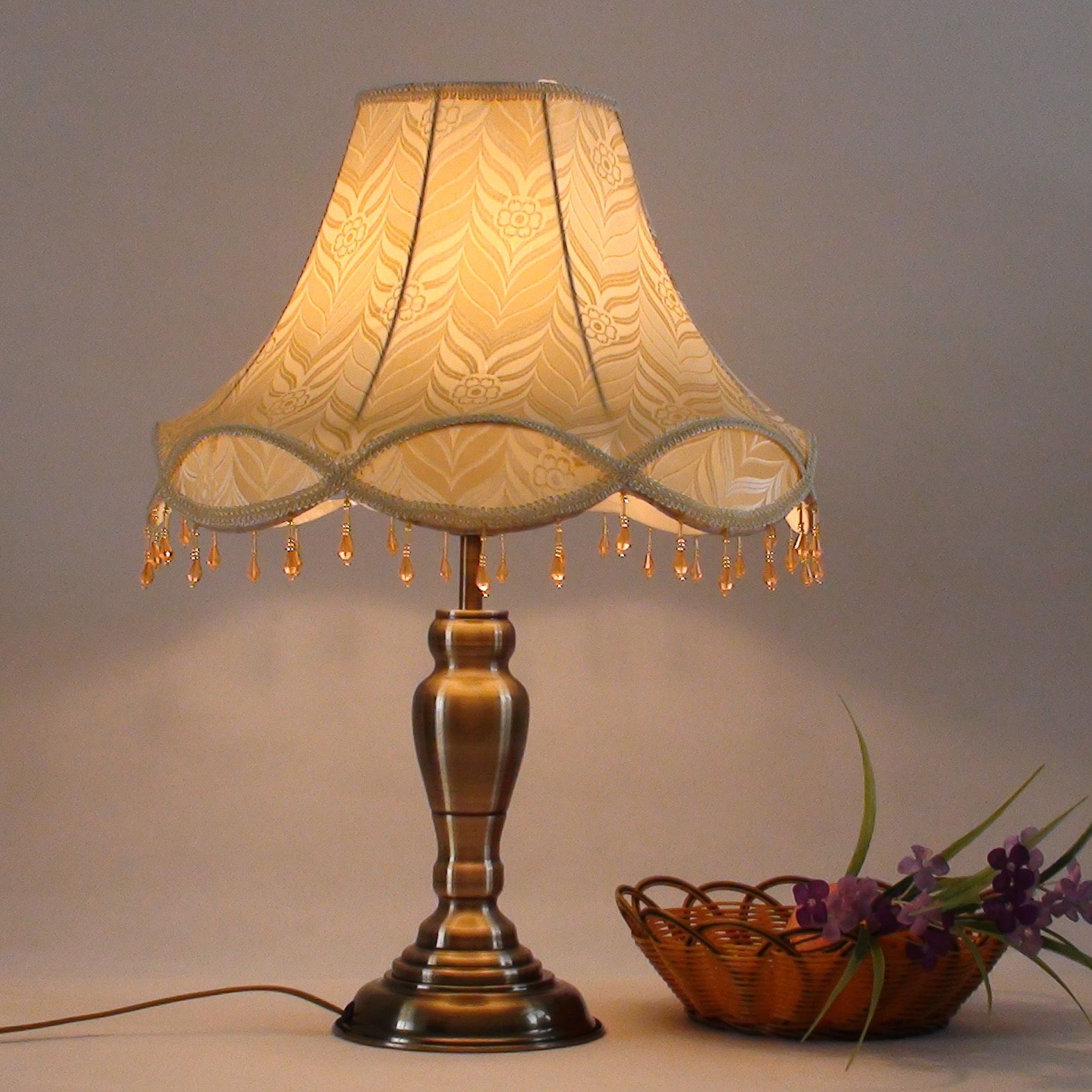 Fashion Antique Table Lamp Ofhead Lighting Guest Room Lamp Lighting