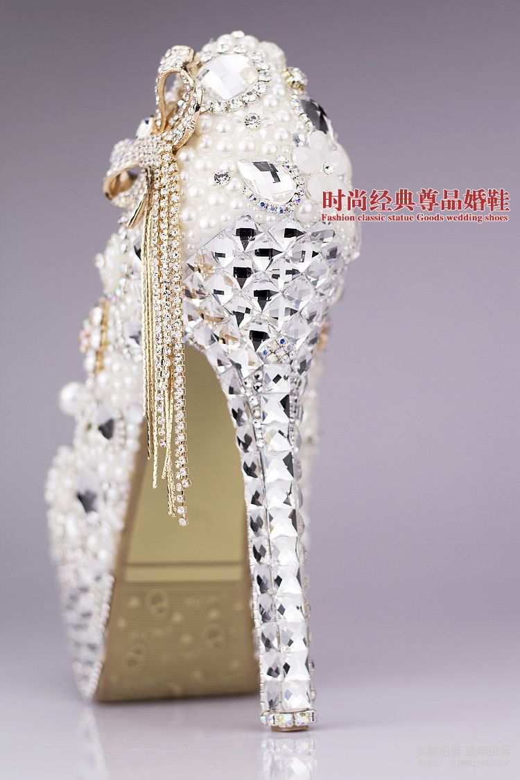 privateer lace shoe