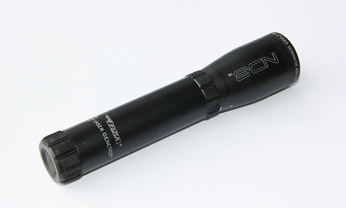 Designatore laser verde a lunga distanza ND3 con supporto mirino regolabile7047845