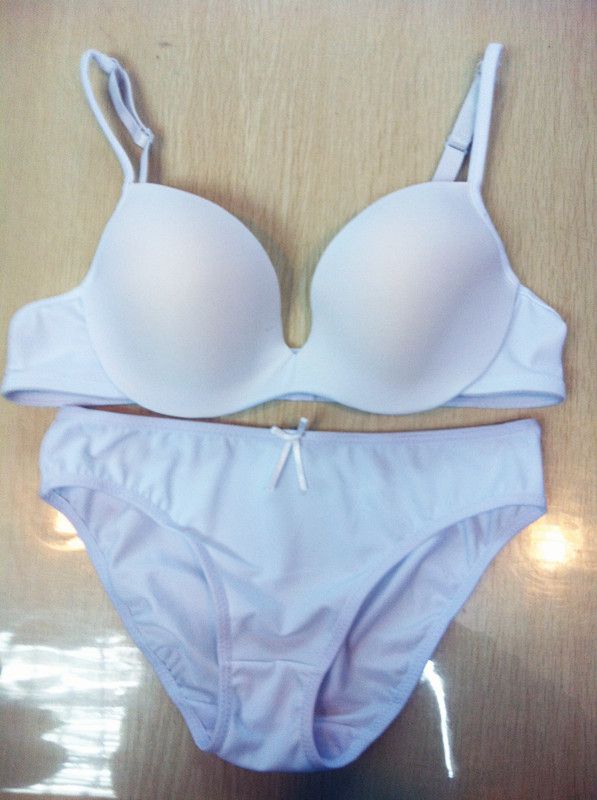 2021 Fashion Hot Selling Intimates Comfortable Thin Bra Set Yellow