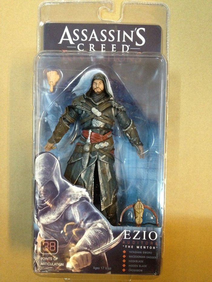 assassin's creed ezio toy