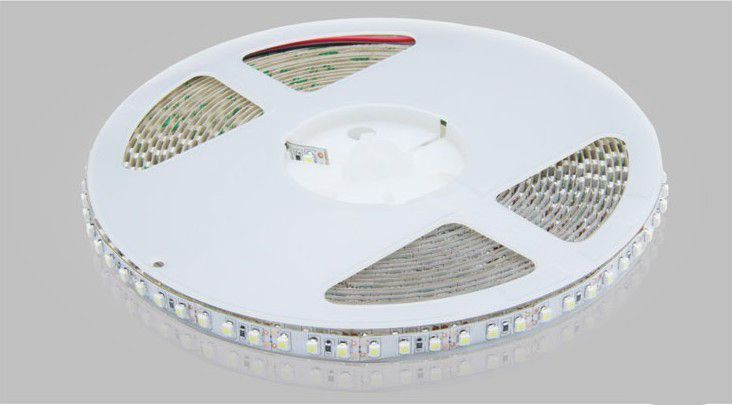 LED lint blauw wit geel rood warm led strip licht 5m 3528 SMD flexibel niet-waterdicht 120LED / m met connector met 12 4A-voeding