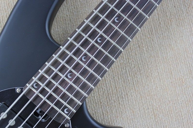 6 Strings Bass Guitar, Active Pickups, Electric Bass Guitar, Black MM