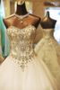 Sparkle Shining A Line Ball Gown Beads Crystal Chapel Tåg Lace Up Bridal Gown Bröllopsklänning