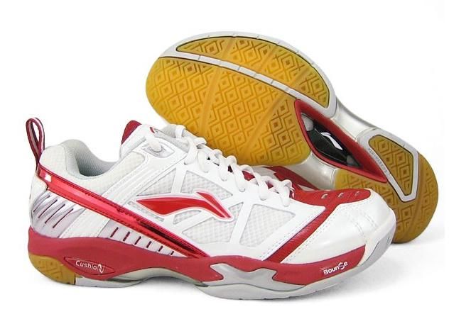 lining badminton shoes 2021