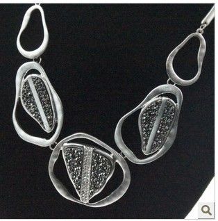 Hot New With Tracking Number Fashion Crystal Exaggerated gorgeous silver Necklaces Earrings Chains 708