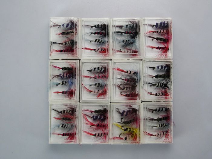 

48pcs FISHING LURE BAIT JIGS Fly TROUT FLIES HOOKS